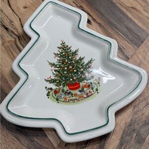 Vintage 1990 Tree Dish, Christmas Heritage by Pfaltzgraff- New in Box, 10.25”x9”
